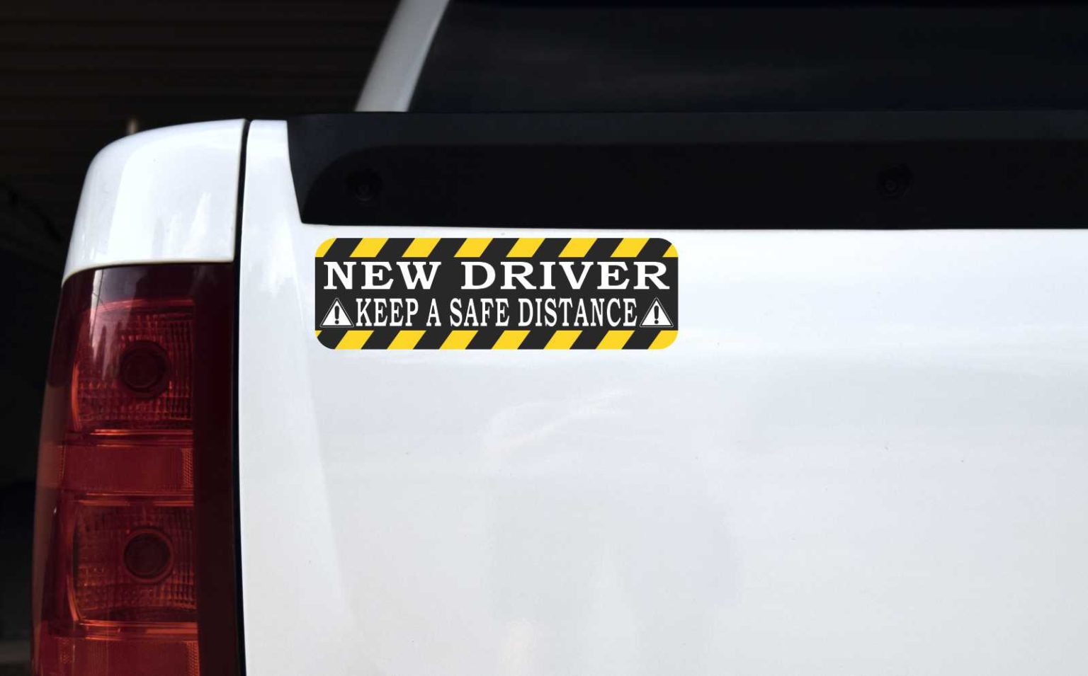 10in X 3in Keep A Safe Distance New Driver Magnet 